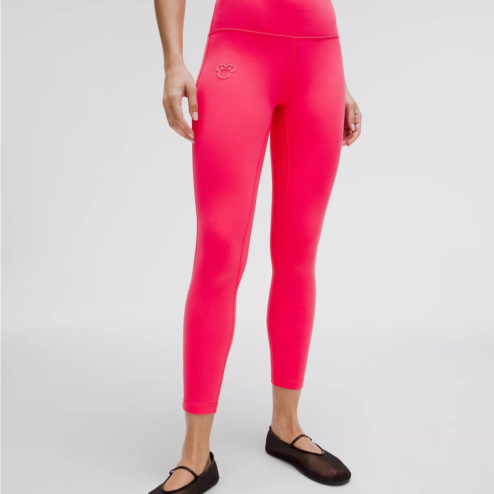 Disney x lululemon
Align (Lip Gloss)